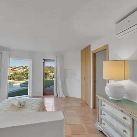 Lusso - Centro Vista Yacht Vila Porto Cervo