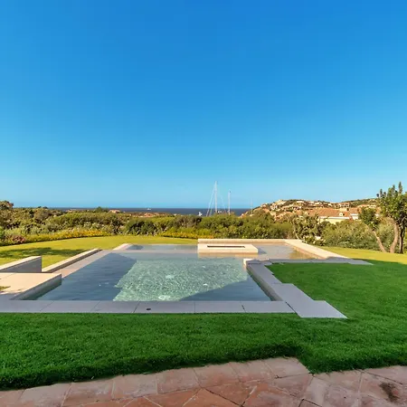 Vila Lusso - Centro Vista Yacht Porto Cervo