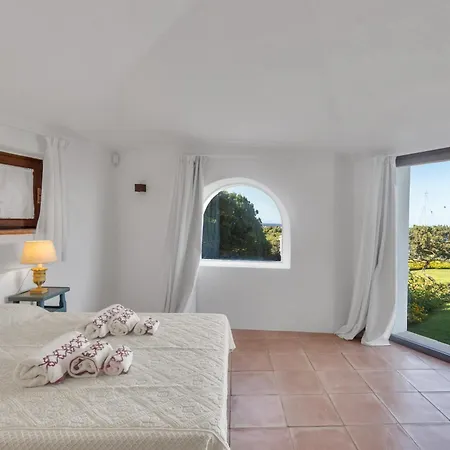 فيلة Lusso - Centro Vista Yacht بورتو كيرفو